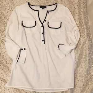 Black and white tunic blouse